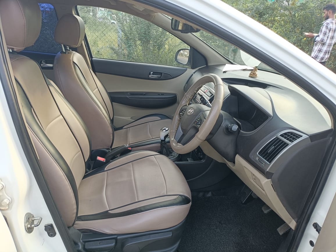 Hyundai I20(2012-2014) Sportz 1.2